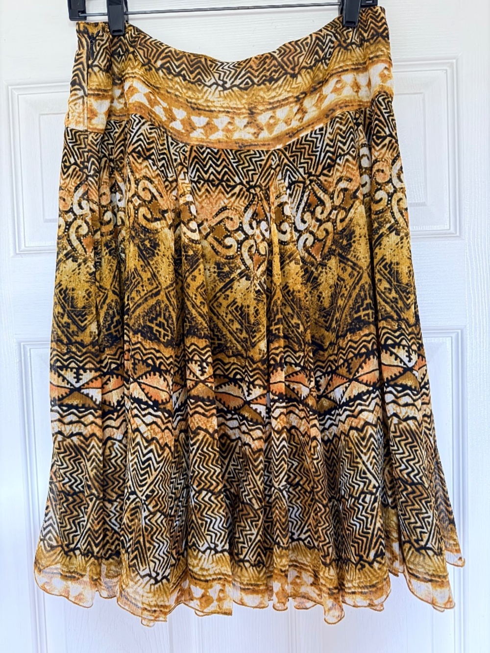 Skirt Chico's Size 1  Silk